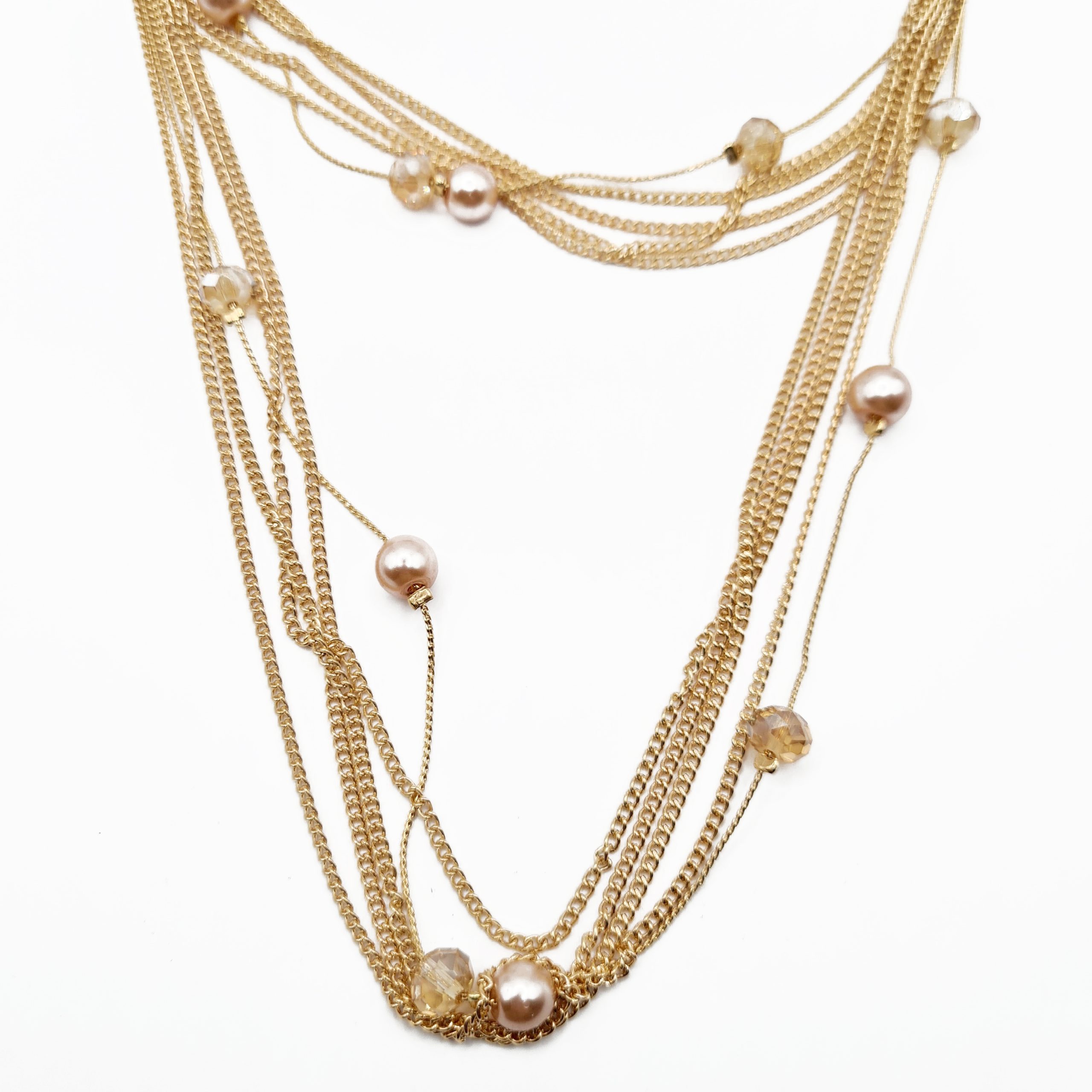 Collar largo con perlas